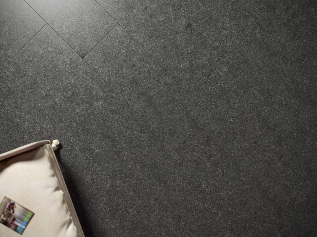 Основное изображение