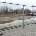 Ворота распашные 1,95х5,0м 3,3мм GL временное ограждение на бетонном основании цинк яч. 200х50 - Изображение 1